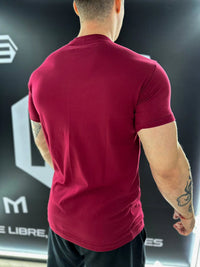 Remera Slim Fit - "Shark Original" - Bordo